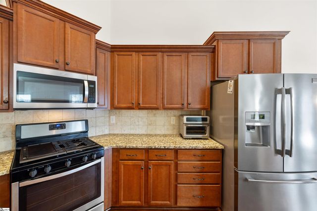 604 Chillingham Court, Fountain Inn, SC 29644