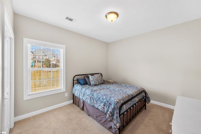 604 Chillingham Court, Fountain Inn, SC 29644