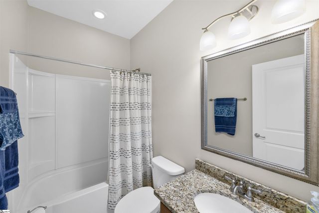 604 Chillingham Court, Fountain Inn, SC 29644