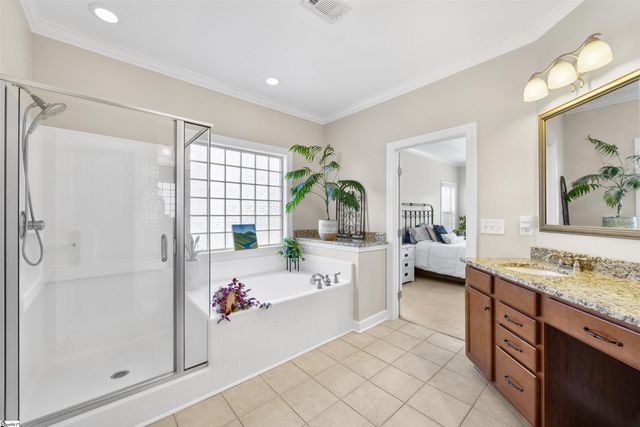 604 Chillingham Court, Fountain Inn, SC 29644