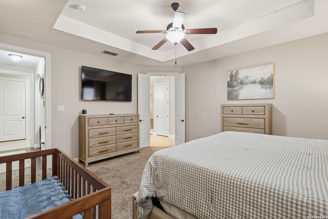 239 Sittre Dr, Castroville, TX 78009