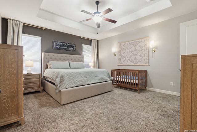 239 Sittre Dr, Castroville, TX 78009