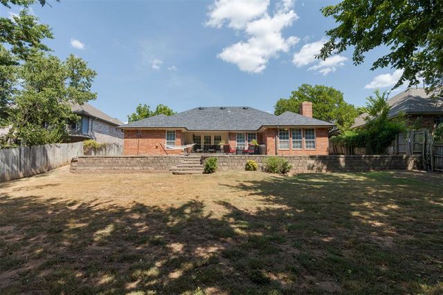 817 Fox Hill Drive, Edmond, OK 73034
