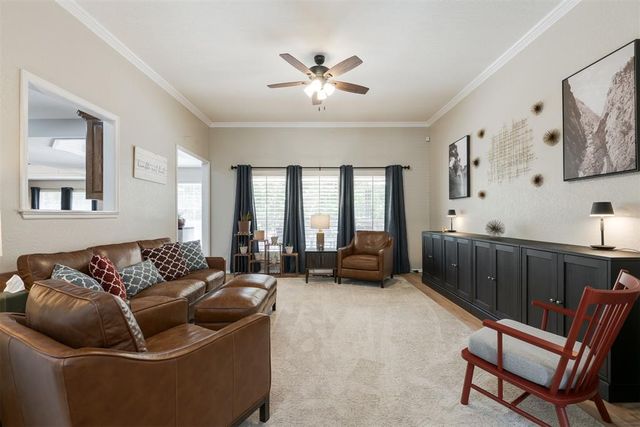 817 Fox Hill Drive, Edmond, OK 73034
