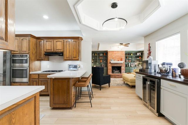 817 Fox Hill Drive, Edmond, OK 73034