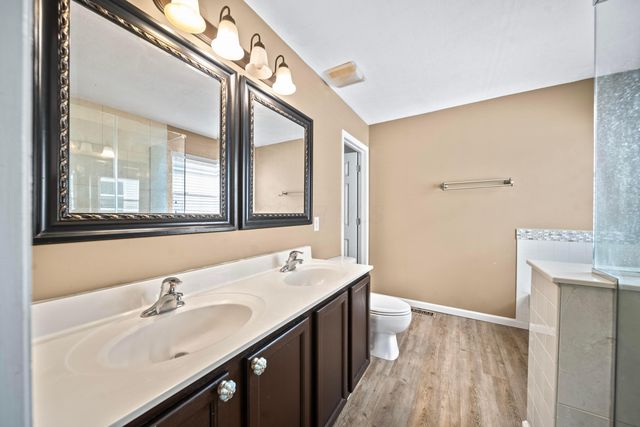 1161 Willow Oak Drive, Blacklick, OH 43004