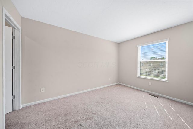1161 Willow Oak Drive, Blacklick, OH 43004