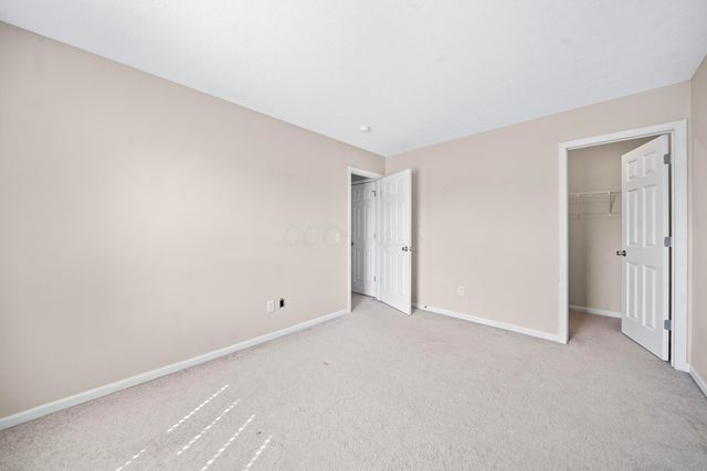 1161 Willow Oak Drive, Blacklick, OH 43004