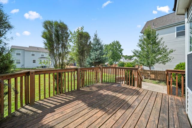 1161 Willow Oak Drive, Blacklick, OH 43004
