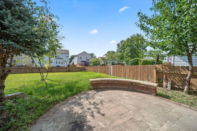 1161 Willow Oak Drive, Blacklick, OH 43004