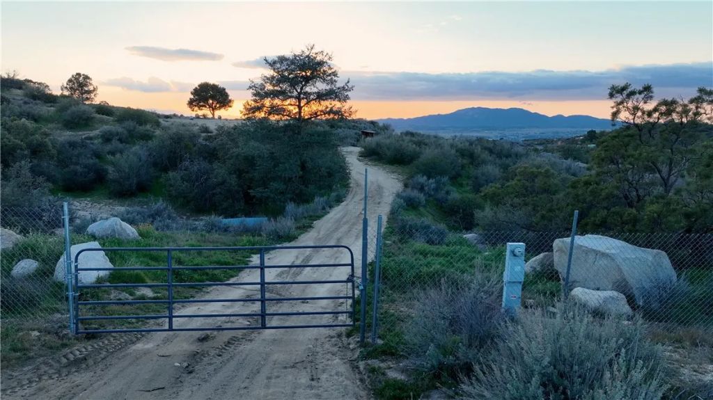 40521 Tweedie, Anza, CA 92539