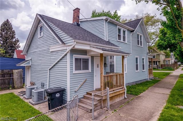 3301 Hancock Avenue Up, Cleveland, OH 44113