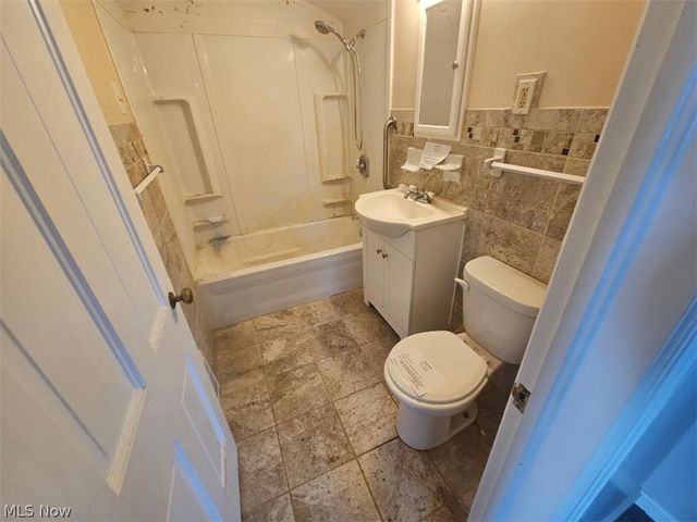3212 9th Street NW, Canton, OH 44708