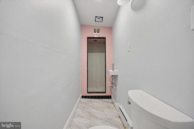 6411 VINE ST, Philadelphia, PA 19139