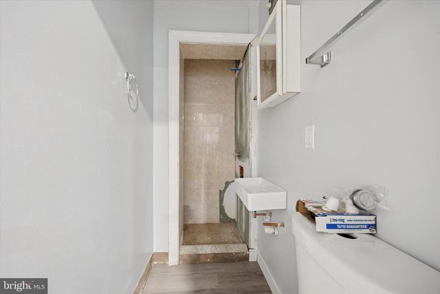 6411 VINE ST, Philadelphia, PA 19139