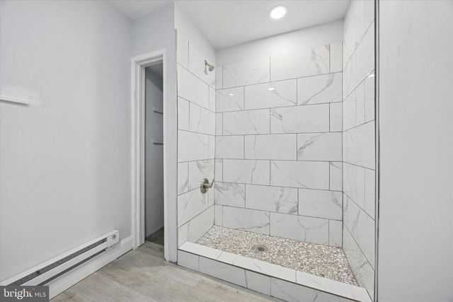 6411 VINE ST, Philadelphia, PA 19139