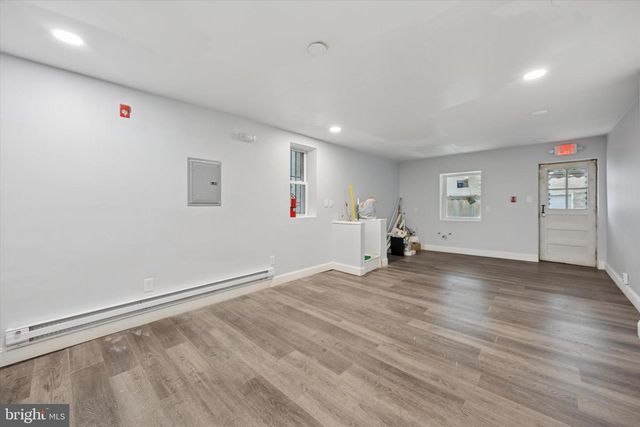 6411 VINE ST, Philadelphia, PA 19139