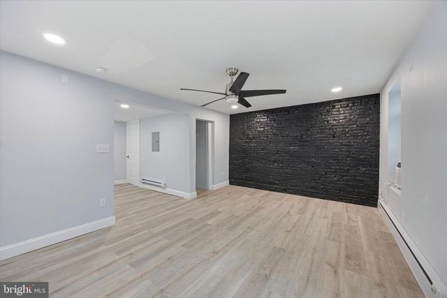 6411 VINE ST, Philadelphia, PA 19139