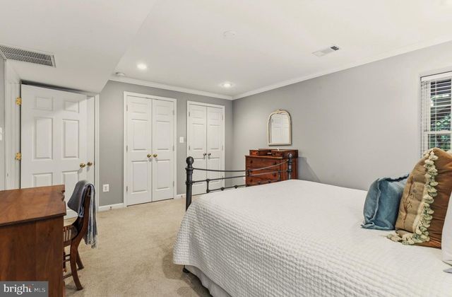 15187 WINDY HOLLOW CIR, Gainesville, VA 20155