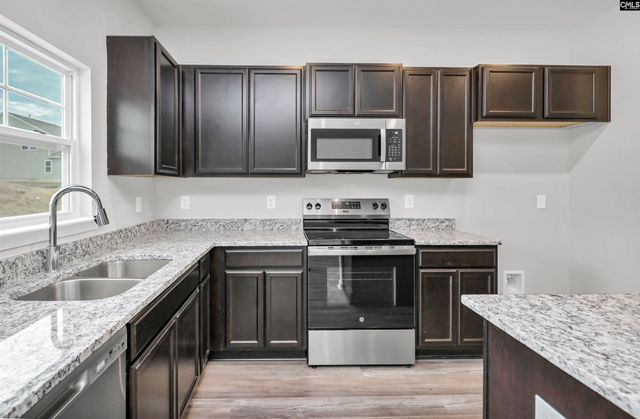 410 Viceroy Path, Gilbert, SC 29054