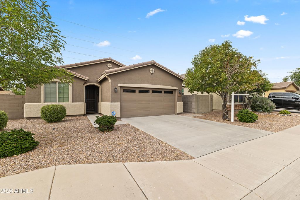 2428 W BRANHAM Lane, Phoenix, AZ 85041 — photo 3