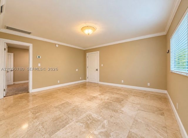 609 NE 13th Ave 203, Fort Lauderdale, FL 33304