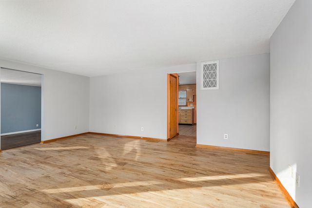 543 S Elwood Street, Forsyth, IL 62535