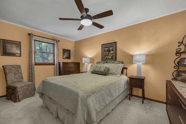 634 Knoll Drive, Granville, OH 43023