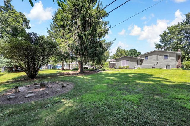 634 Knoll Drive, Granville, OH 43023