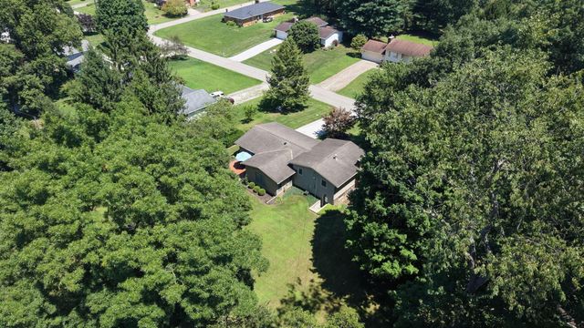 634 Knoll Drive, Granville, OH 43023