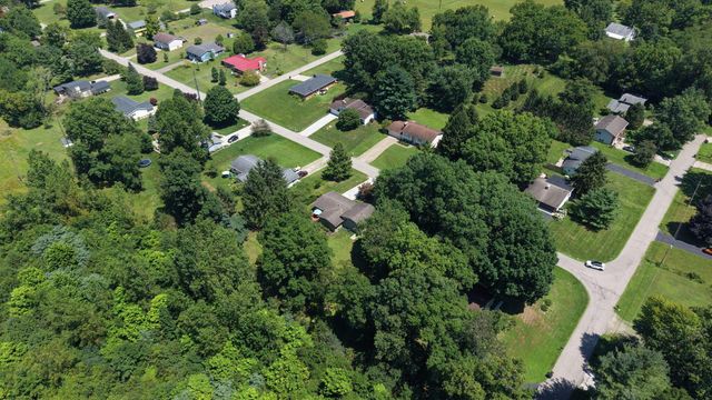 634 Knoll Drive, Granville, OH 43023