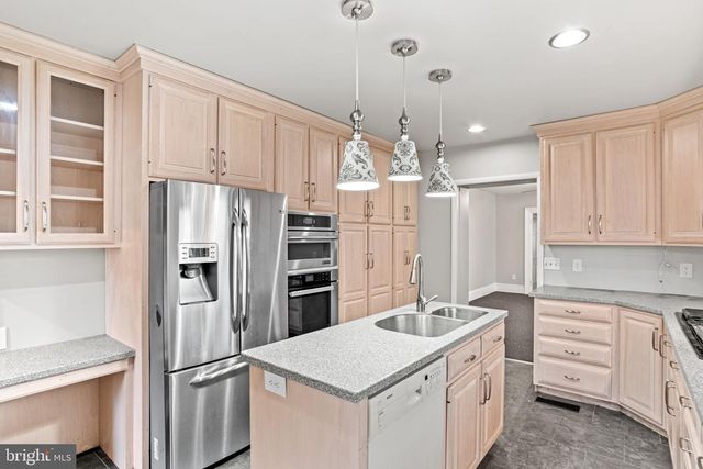 119 S BEAVER ST, York, PA 17401