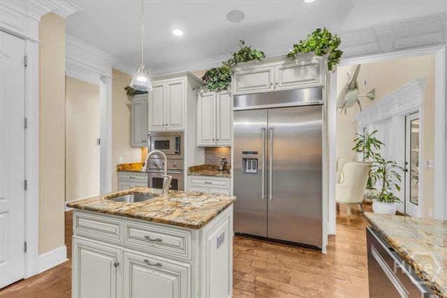 1913 Saint Catherine Circle, Richmond Hill, GA 31324