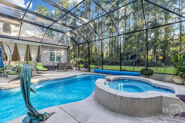 1913 Saint Catherine Circle, Richmond Hill, GA 31324