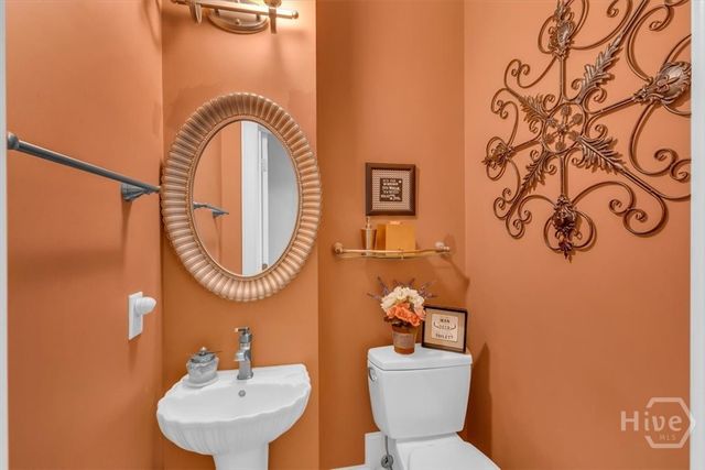 1913 Saint Catherine Circle, Richmond Hill, GA 31324