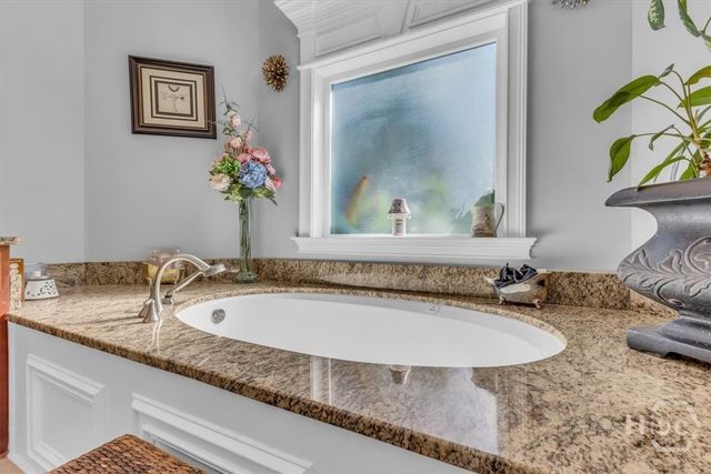 1913 Saint Catherine Circle, Richmond Hill, GA 31324