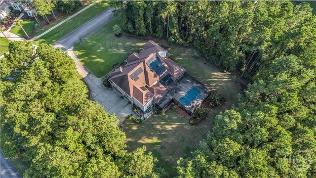 1913 Saint Catherine Circle, Richmond Hill, GA 31324