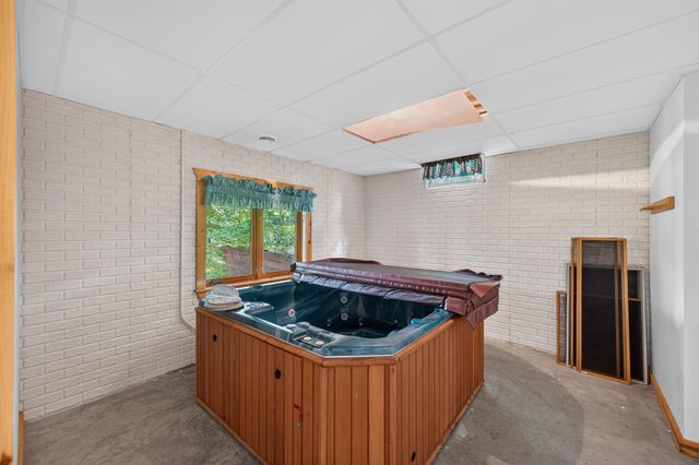 6500 N River Road, Freeland, MI 48623