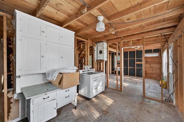 6500 N River Road, Freeland, MI 48623