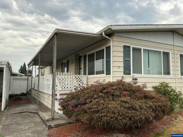 5422 Portland Rd NE #24, Salem, OR 97305