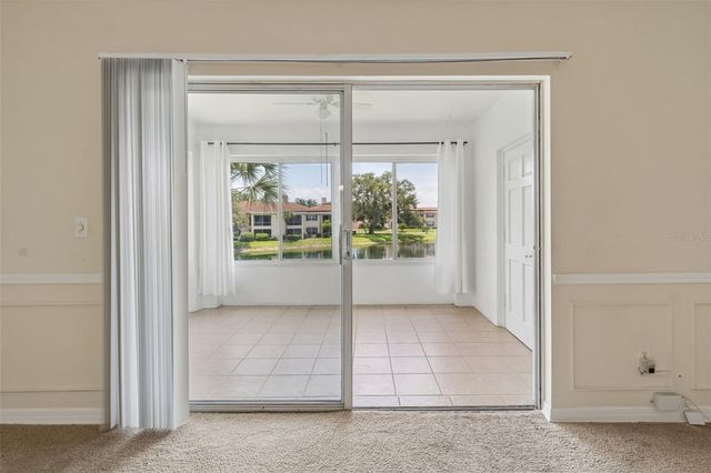 10344 CARROLLWOOD LANE 176, Tampa, FL 33618