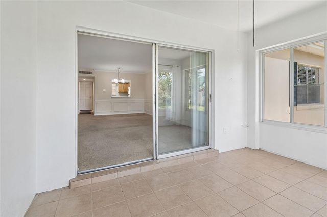 10344 CARROLLWOOD LANE 176, Tampa, FL 33618