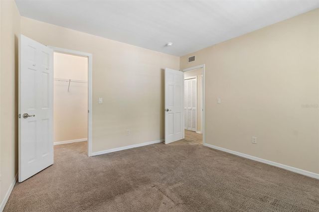 10344 CARROLLWOOD LANE 176, Tampa, FL 33618