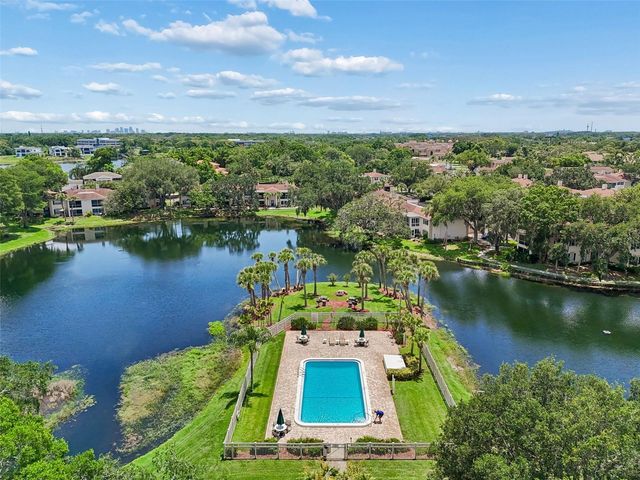 10344 CARROLLWOOD LANE 176, Tampa, FL 33618