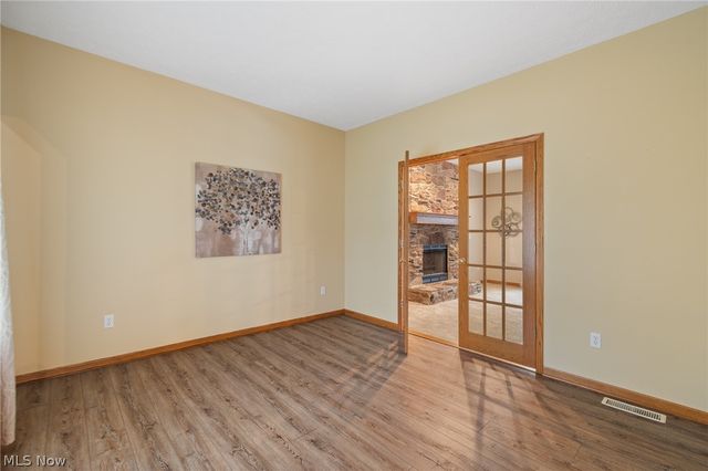 5688 Shallow Creek Avenue, Louisville, OH 44641