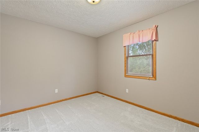 5688 Shallow Creek Avenue, Louisville, OH 44641
