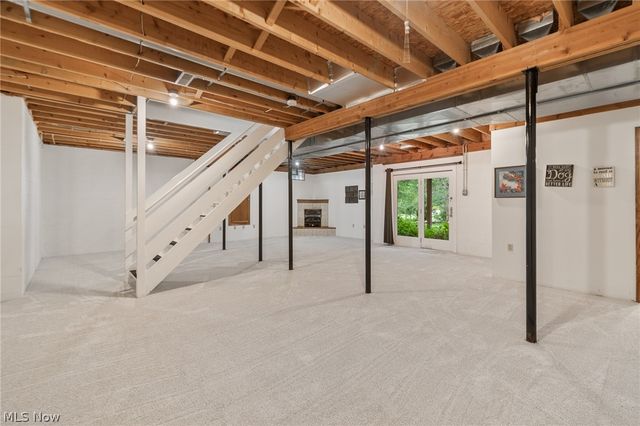 5688 Shallow Creek Avenue, Louisville, OH 44641