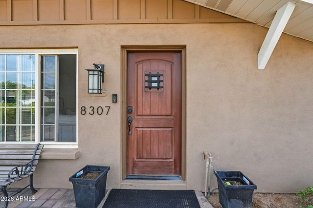 8307 E CLARENDON Avenue, Scottsdale, AZ 85251
