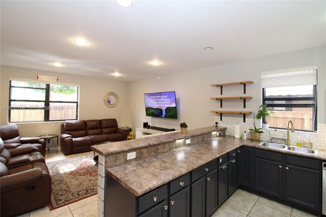 3698 SE 2nd Drive, Homestead, FL 33033