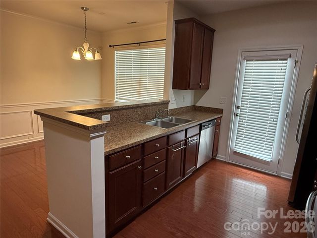 13138 Erwin Road, Charlotte, NC 28273